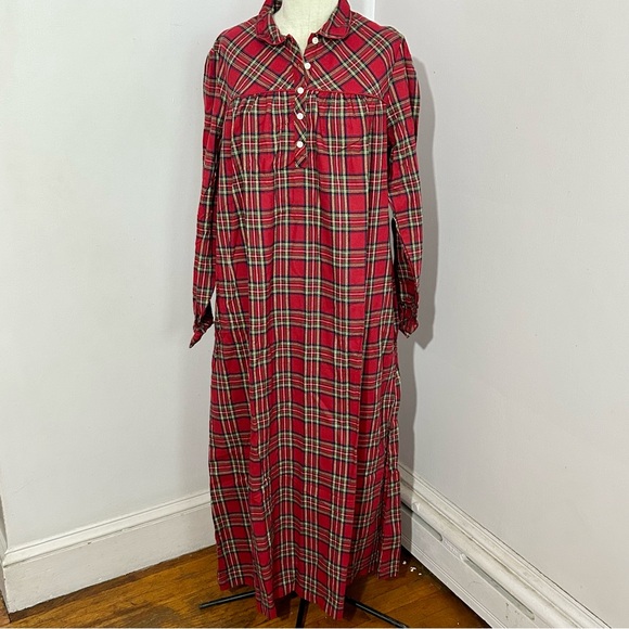 L.L. Bean Stewart Plaid Flannel Nightgown S - Picture 1 of 4